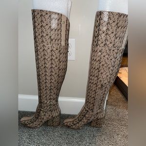 Louise et Cie boots size 9